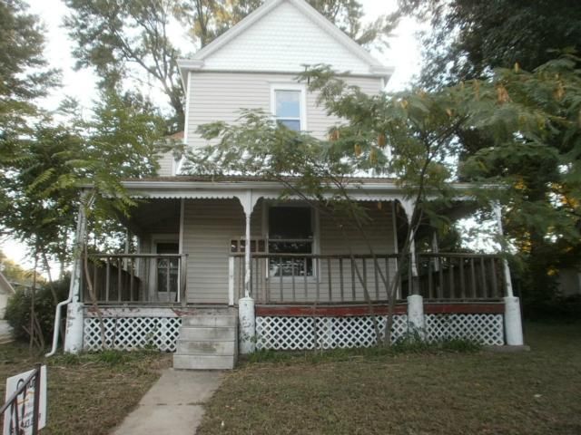 303 S Missouri St, Liberty, MO 64068