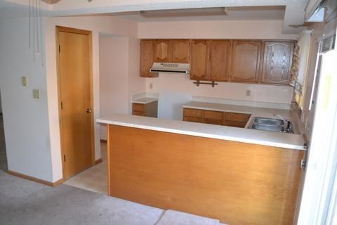 12300 E 43rd #9 St, Independence, MO 64055