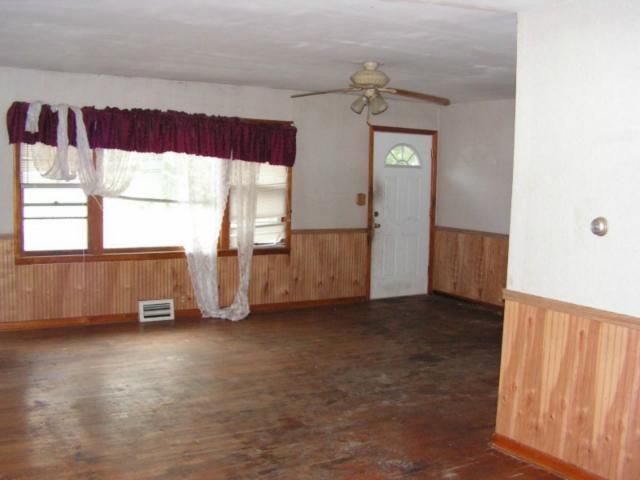 1703 Third St, Chillicothe, MO 64601