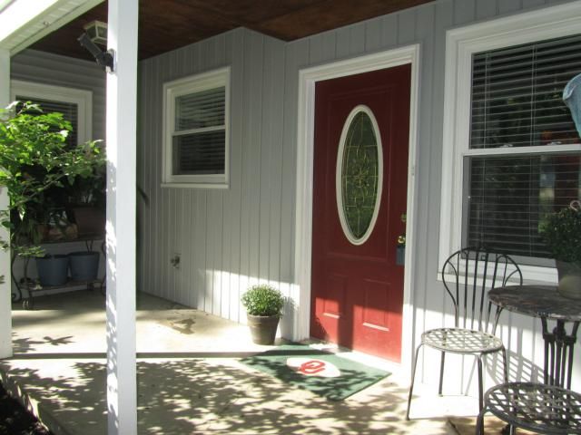 7320 Floyd St, Overland Park, KS 66204