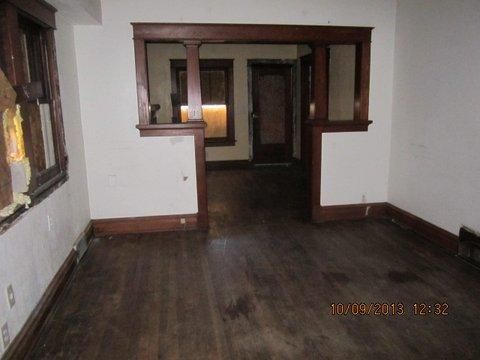 5020 E 6th St, Kansas City, MO 64124
