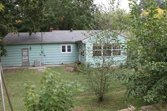 6000 Northern Ave, Raytown, MO 64133