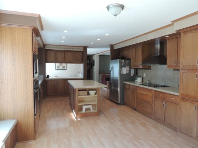 29409 E 62nd St, Blue Springs, MO 64014