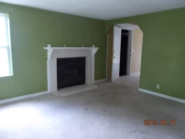 907 N Osage St, Independence, MO 64050