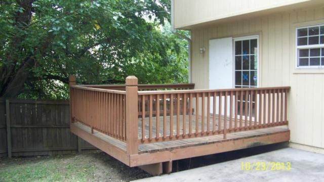 3010 E 10th St, Kansas City, MO 64127