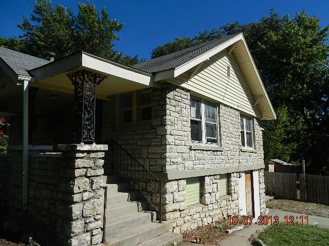 1831 S Home Ave, Independence, MO 64052