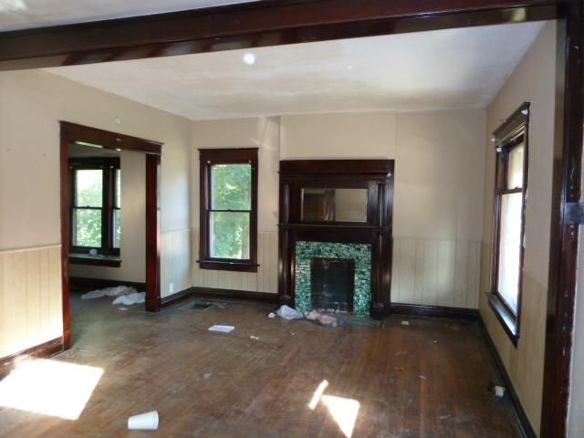 4308 E 24th St, Kansas City, MO 64127