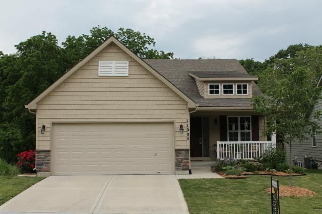 11084 Whispering Ln, Kansas City, KS 66109
