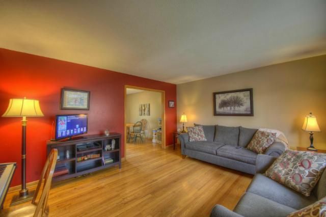 111 Brooklyn Ave, Kansas City, MO 64124