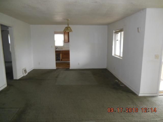 1709 E 43rd St, Kansas City, MO 64110