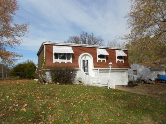 8700 E 96th Ter, Kansas City, MO 64134