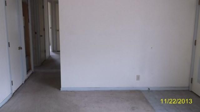 8602 E 93rd St, Kansas City, MO 64138