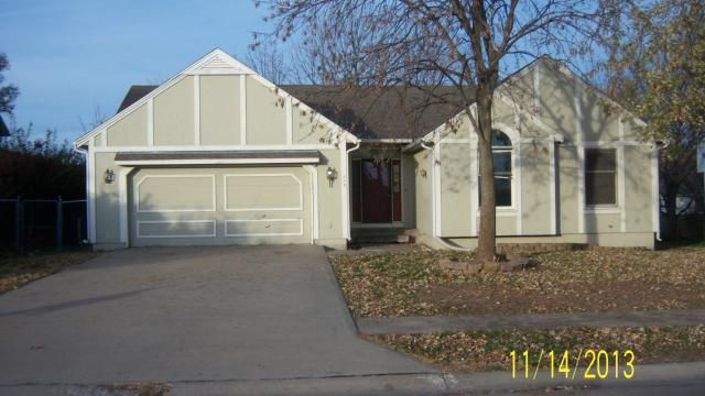 538 N Spruce St, Gardner, KS 66030