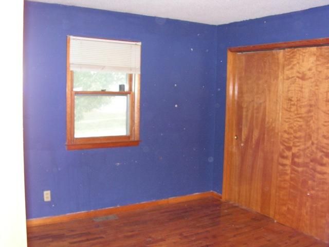 203 S 4th St, Spickard, MO 64679