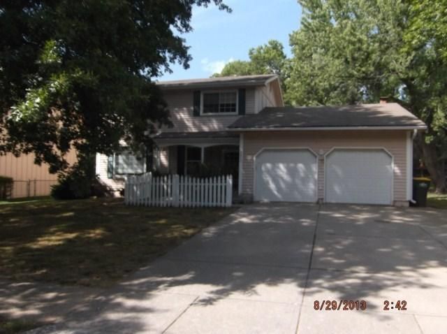 8620 W 72 Ter, Overland Park, KS 66204