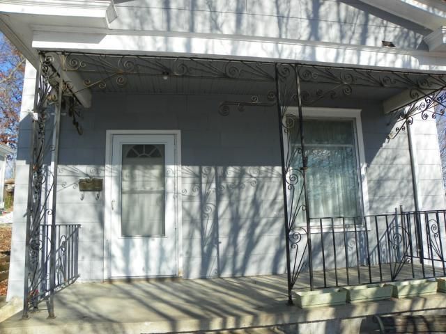 900 Spruce St, Leavenworth, KS 66048
