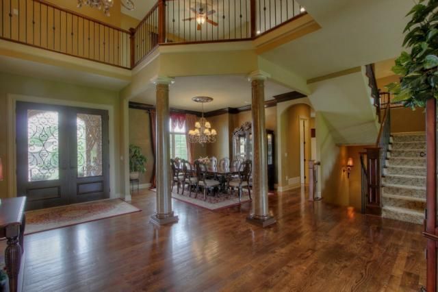 15312 Perry St, Overland Park, KS 66221