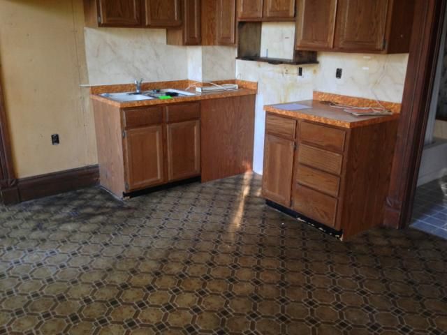 1610 Willow St, Valley Falls, KS 66088