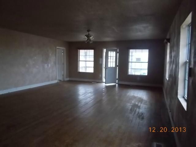 43593 224th St, Cowgill, MO 64637