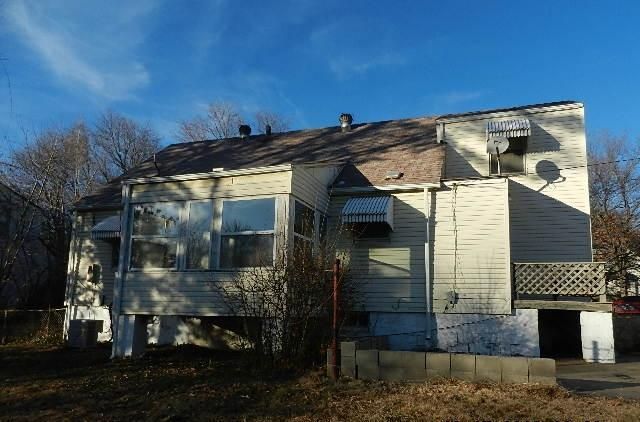 913 E 78th St, Kansas City, MO 64131