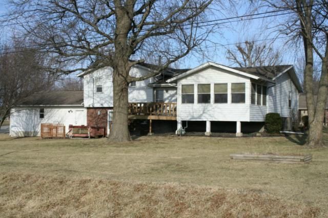 108 S Runde Rd, Concordia, MO 64020