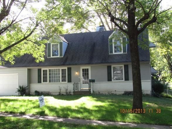 2912 Cheyenne Cir, North Kansas City, MO 64116