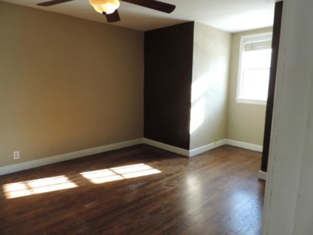 1606 E 73rd St, Kansas City, MO 64131