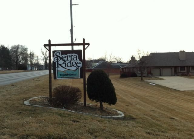 4038 10th Ave, Leavenworth, KS 66048