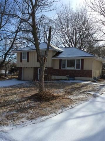 4015 S Delaware Ave, Independence, MO 64055