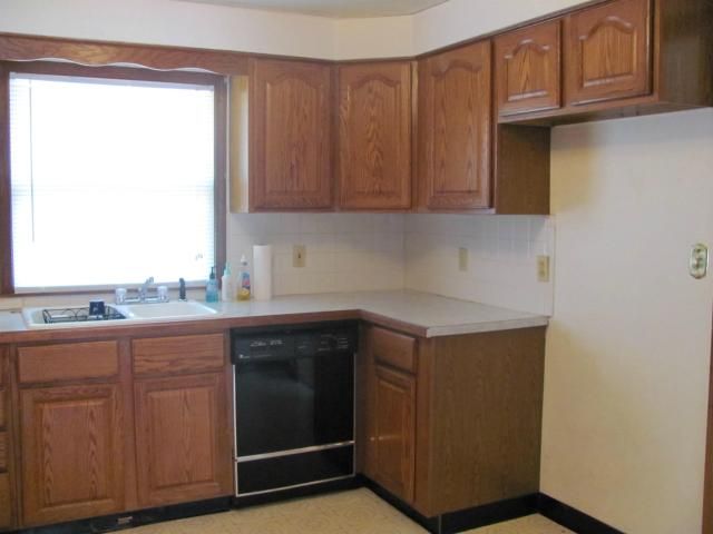 3329 N Euclid Ave, Kansas City, MO 64116