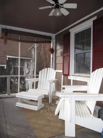 7204 Baltimore Ave, Kansas City, MO 64114