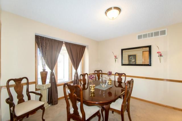 9736 N Ash Ave, Kansas City, MO 64157
