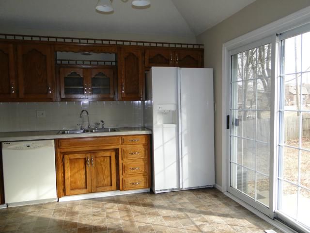 12801 E 53rd Ter, Kansas City, MO 64133