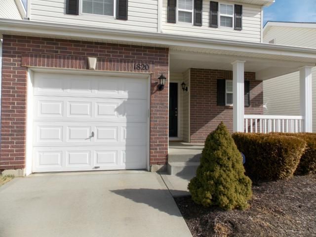 1820 NW 82nd Ter, Kansas City, MO 64151
