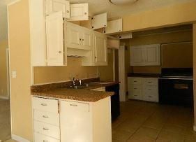 1207 W Beverly Rd, Independence, MO 64055