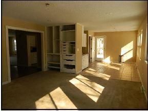1207 W Beverly Rd, Independence, MO 64055