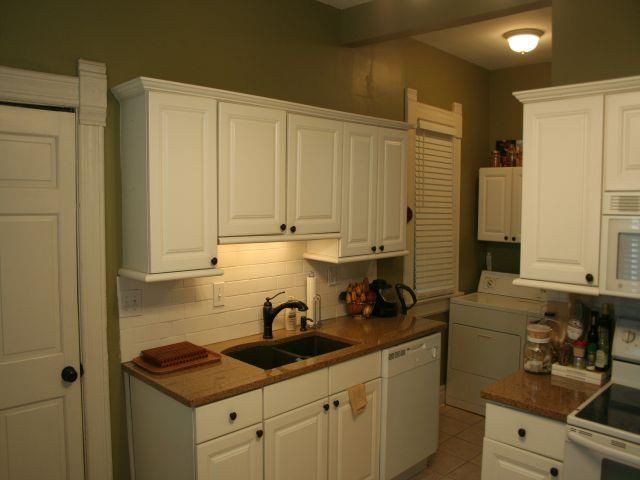 302 E 43rd St, Kansas City, MO 64111