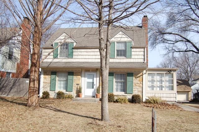 636 E 74th Ter, Kansas City, MO 64131