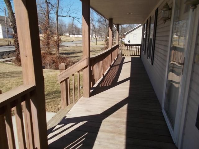 619 S Camden St, Richmond, MO 64085