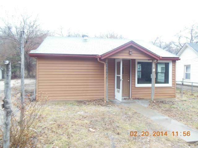 2907 NE Walker Rd, Avondale, MO 64117
