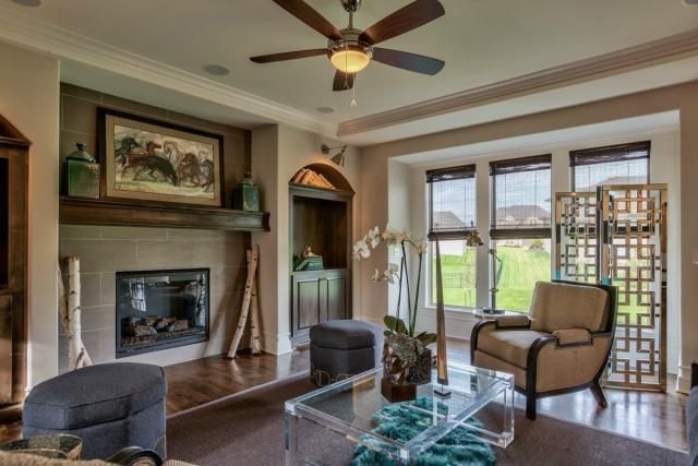 12200 W 160th St, Overland Park, KS 66062