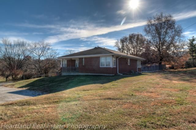 3701 E Red Bridge Rd, Kansas City, MO 64137
