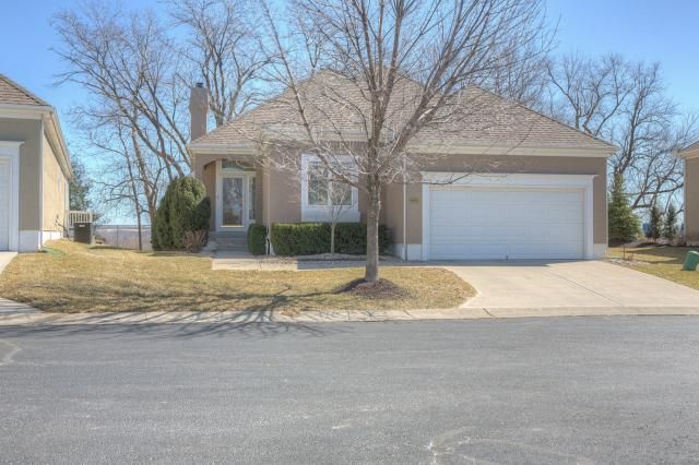 13329 Washington Ct, Kansas City, MO 64145