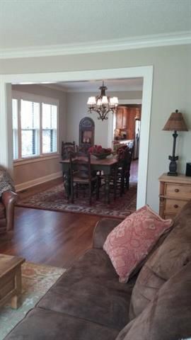 306 E 69th Ter, Kansas City, MO 64113