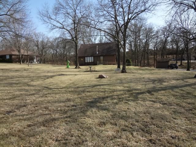 13631 Parallel Pw, Kansas City, KS 66109