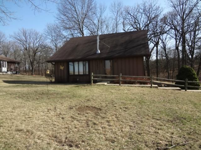 13631 Parallel Pw, Kansas City, KS 66109
