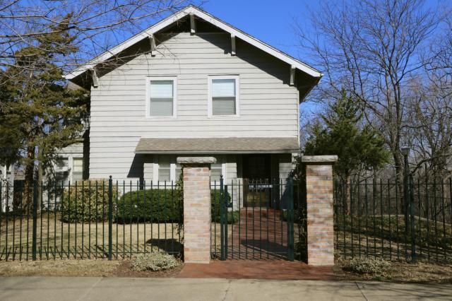 3116 Coleman Rd, Kansas City, MO 64111