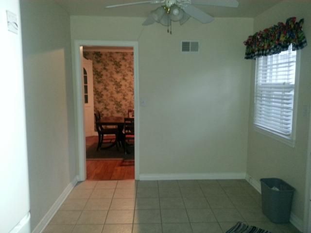 11917 E 43rd St, Kansas City, MO 64133