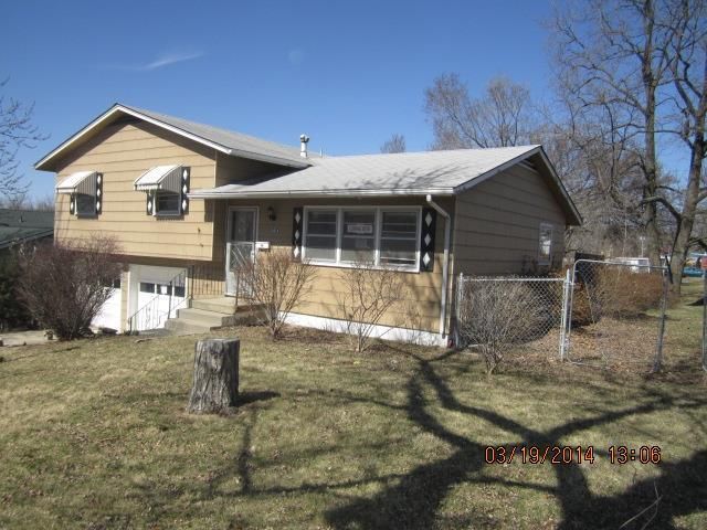10414 E 39th Ter, Kansas City, MO 64133