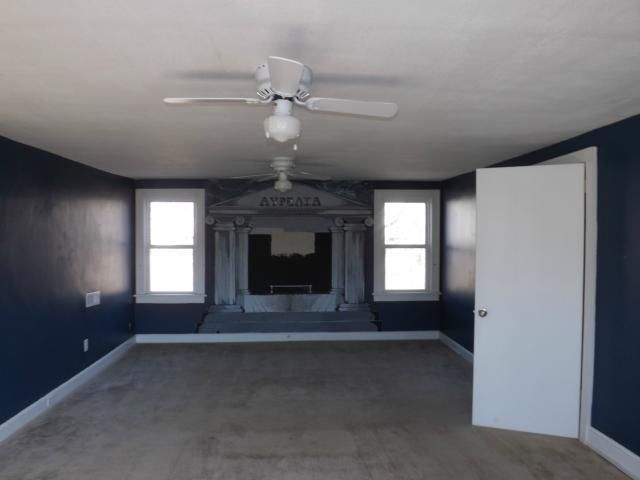 5618 Wayne Ave, Kansas City, MO 64110